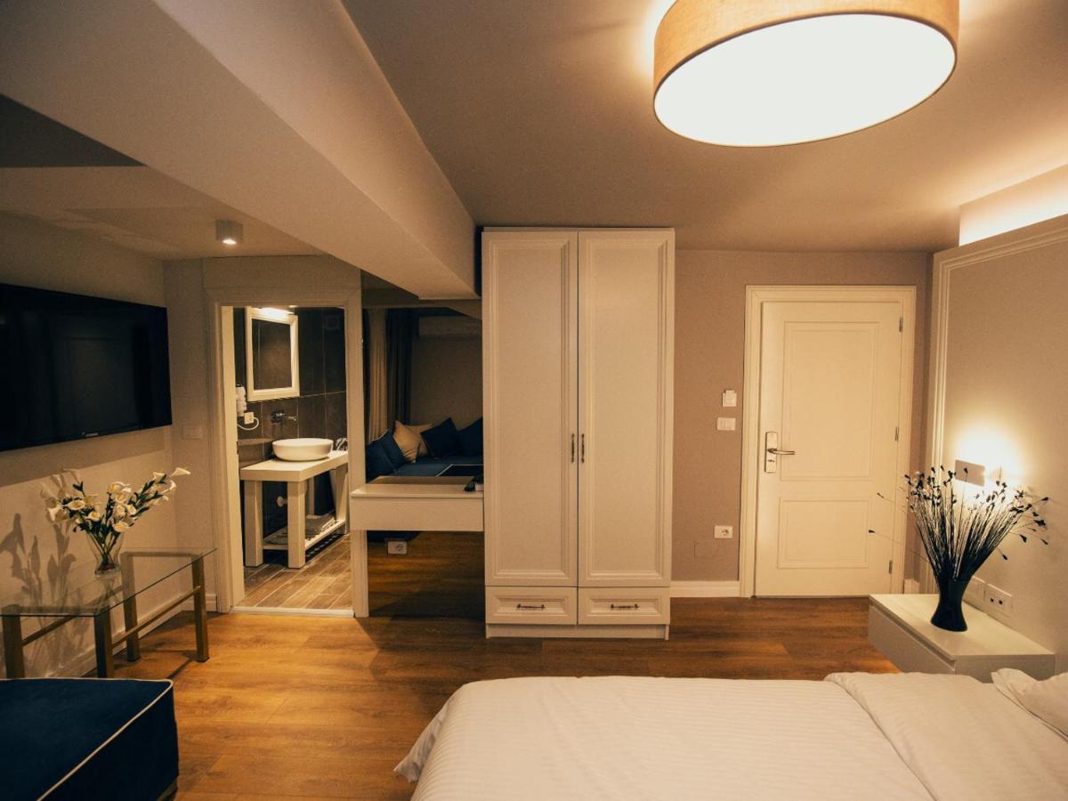 Hotel Romeo Корча Экстерьер фото